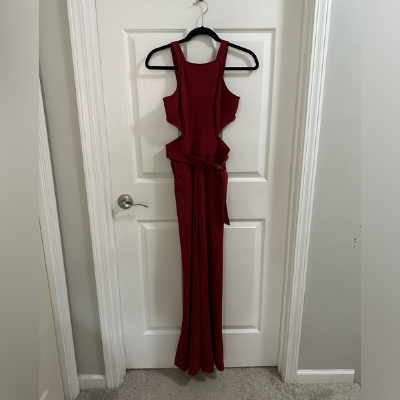 Sexy BeBe Red Cutout Wide Leg belted pant Jumpsuit size 2 straight leg - Picture 2 of 8